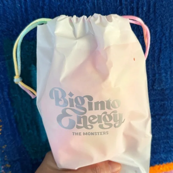 Authentic LOYALTY-Labubu Big Into Energy Blind Box - POPMART x
THE MONSTERS - Picture 8 of 15